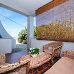 Holiday Ilovica - * Mali Iž