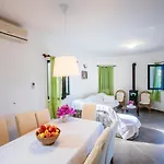 Holiday Ilovica - Hébergement de vacances Mali Iž