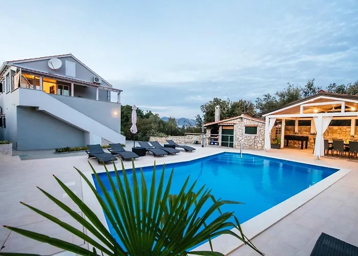 Дом отдыха Holiday Ilovica - Мали Иж