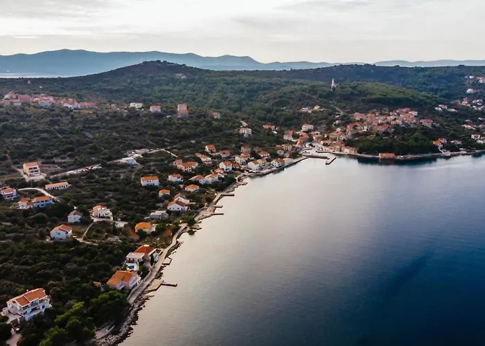 Holiday Ilovica - Дом отдыха *